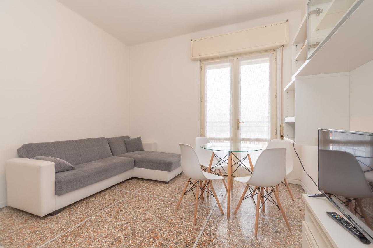 Appartamento Ospedale Civile 3 - F&L Apartment Brescia Exterior photo