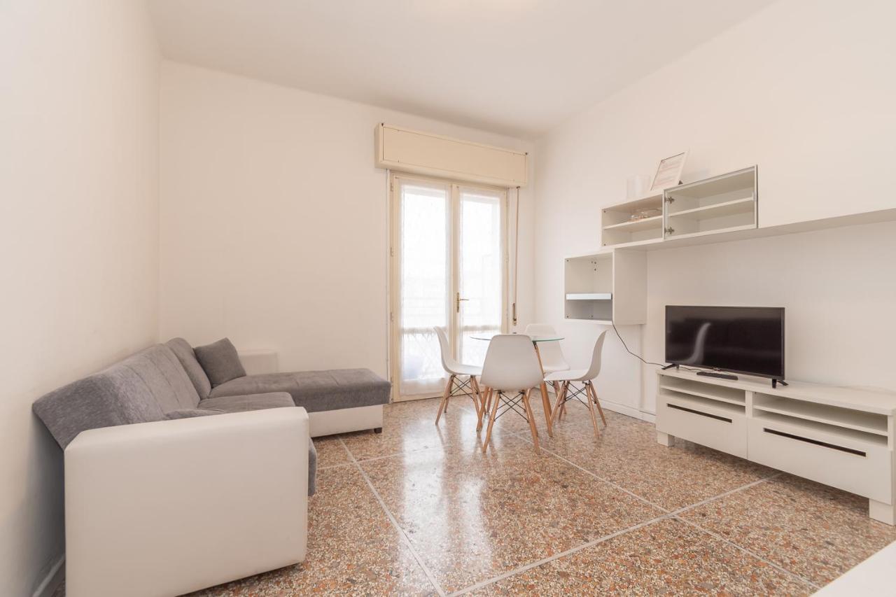 Appartamento Ospedale Civile 3 - F&L Apartment Brescia Exterior photo